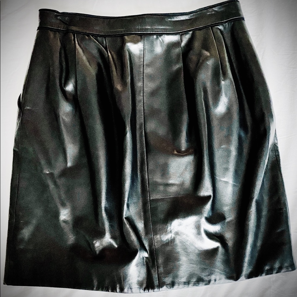 Leather skirt
